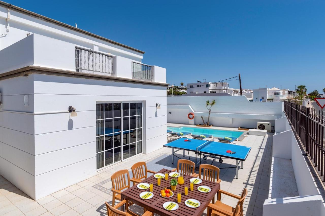 Villa Mannat By Villa Plus Puerto del Carmen  Bagian luar foto